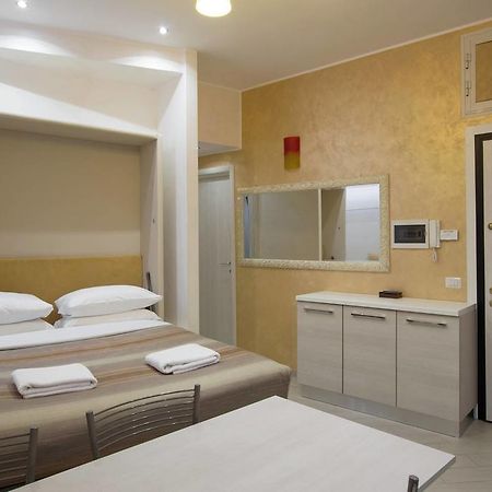 Gold Vatican Apartment Рим Екстериор снимка