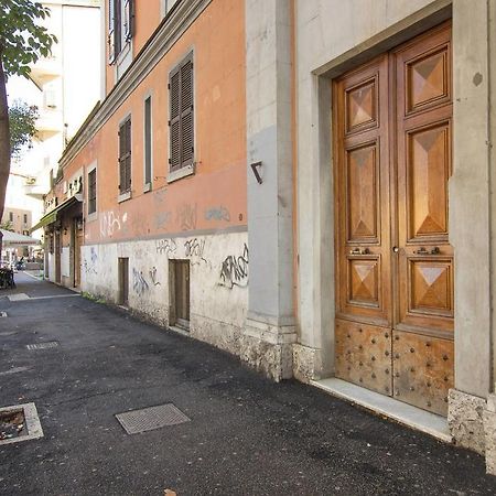 Gold Vatican Apartment Рим Екстериор снимка